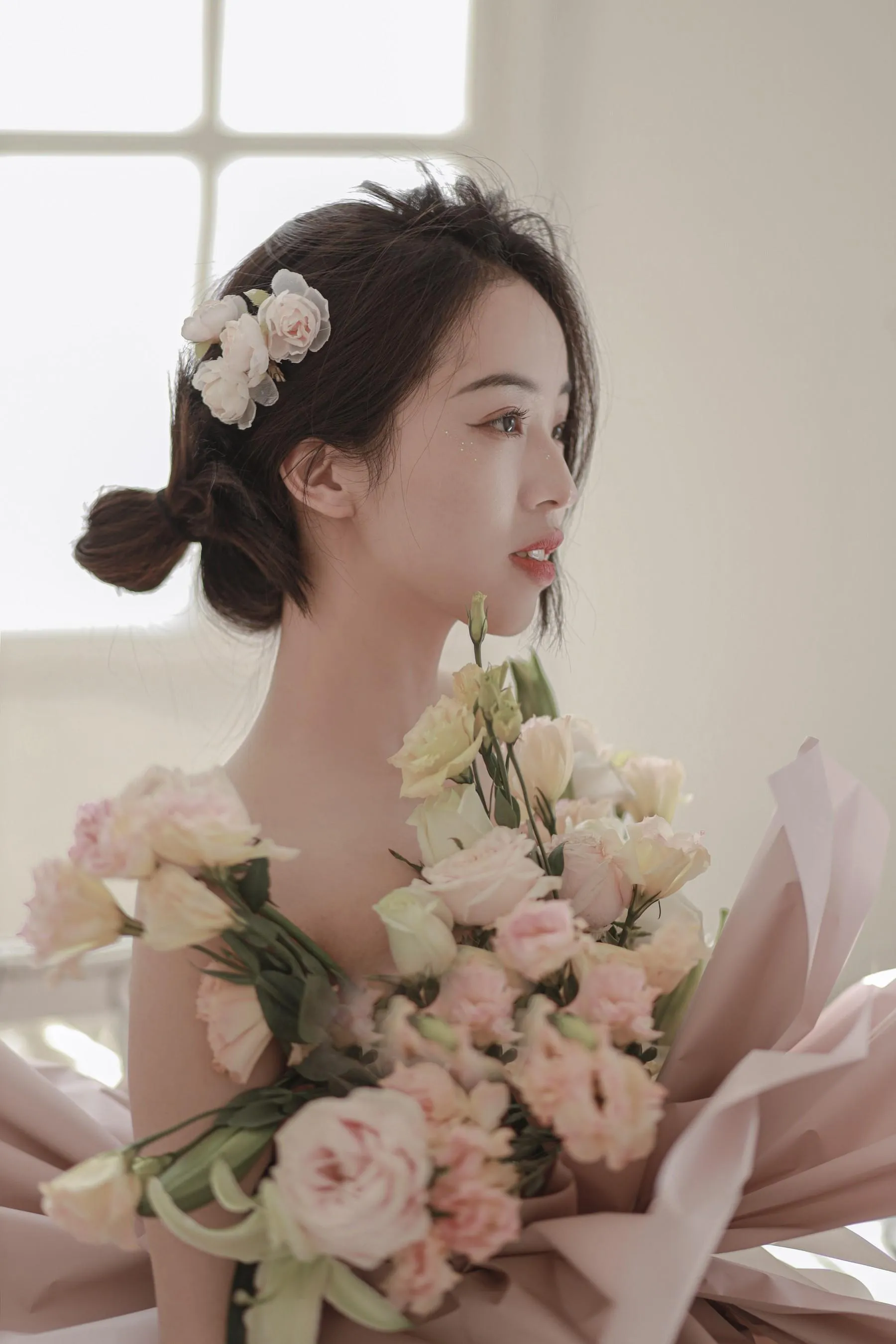 [艺图语] 2022.07.02 花与少女 小朱 [36P]插图